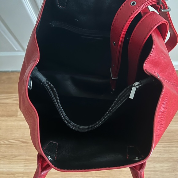 Matt & Nat red tote bag - Picture 3 of 4